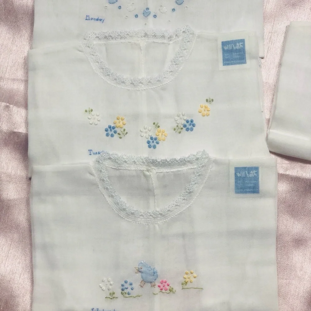 New Wilbeth Embroidered Days of the Week Bibs